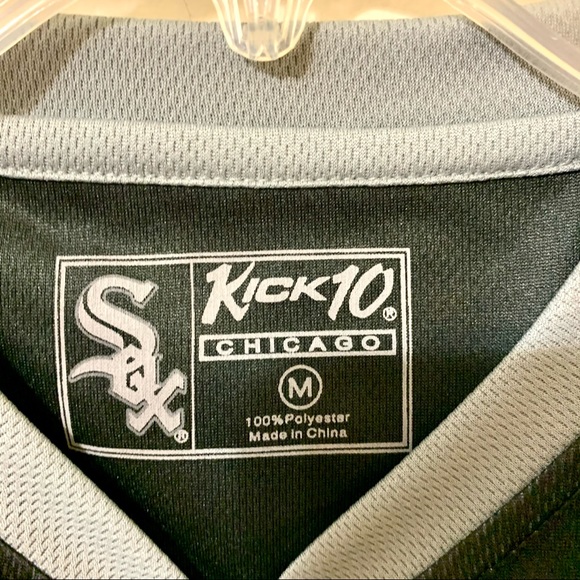 Chicago White Sox Hispanic Night Shirt - Medium - Picture 5 of 10